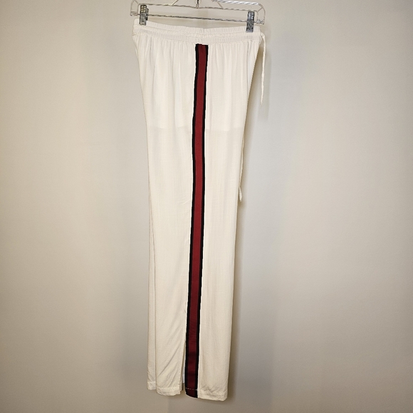 Indigo Rein white with red stripe rayon wide leg side slit beach pants size S US - Picture 6 of 10